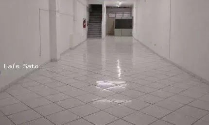 Ponto comercial para alugar na Rua Amador Bueno, Centro, Santos