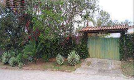 Casa à venda por R$ 520.000 - Várzea de Cima - Sarapuí/SP