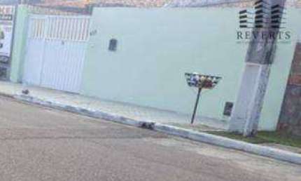 Casa à venda por R$ 300.000 - Capim Macio - Natal/RN