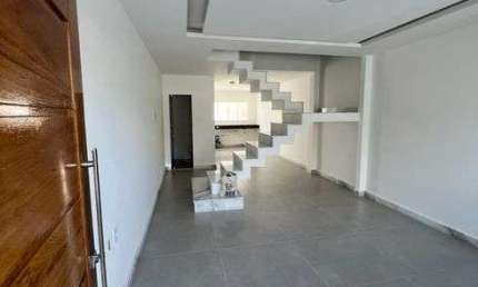 Imóvel para venda tem 127 metros quadrados com 3 quartos em Lagoa - Macaé - RJ