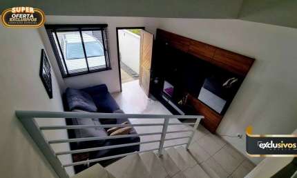 Sobrado semi mobiliado com 2 quartos próximo à Panificadora da Vila, no Costa e Silva em Joinville
