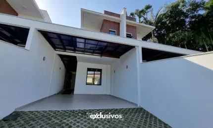 Casa com 3 quartos à venda na Rua Erwino Kieper, 116, Atiradores, Joinville