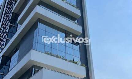 Lindo apartamento de alto padrão mobiliado com 3 suítes  e 138m² privativos no Atiradores por R$ 1.900.000,00