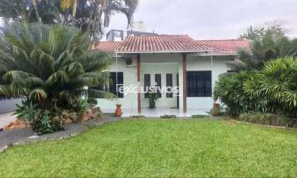 Casa com 3 quartos à venda no Costa e Silva, Joinville 