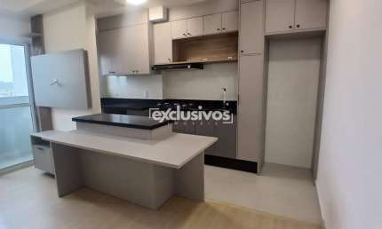 Apartamento SEMI MOBILIADO LINDO NOVO no HOME CLUB Glória por R$ 485.000,00.