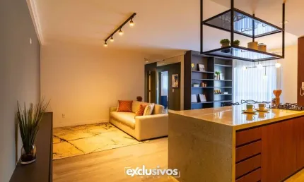 Apartamento decorado com 1 suíte mais 2 quartos à venda  na Rua Pernambuco