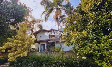 Casa Sobrado AVERBADO com piscina pronta pra morar no Santo Antônio em promoção!