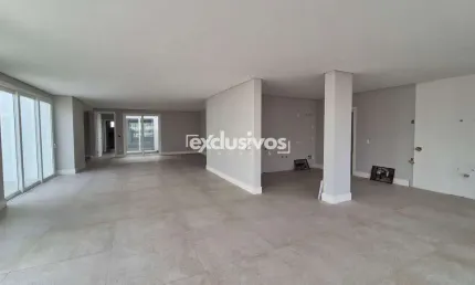 Cobertura plana com 3 suítes e 349m² no Belmond Residence, bairro Santo Antônio, Joinville/SC