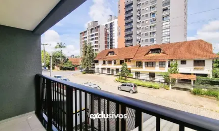 Lindo apartamento semi mobiliado de 1 suíte 2 1 dormitório no bairro Anita Garibaldi, torre única à venda por R$ 465.000,00
