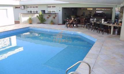 Casa com 3 dormitórios à venda, 538 m² por R$ 1.000.000,00 - Primavera - Barretos/SP