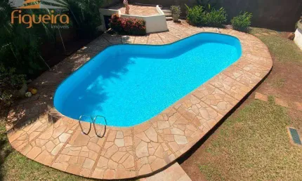 Casa com 4 dormitórios, 774 m² - venda por R$ 2.900.000,00 ou aluguel por R$ 8.560,14/mês - Centro - Barretos/SP