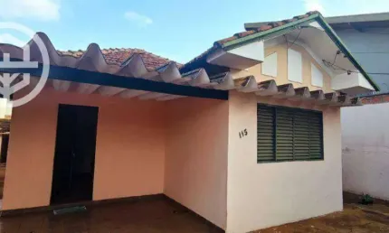 Casa com 3 dormitórios à venda, 142 m² por R$ 215.000,00 - Centro - Barretos/SP