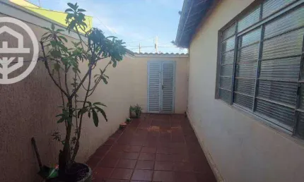 Casa com 3 dormitórios à venda, 202 m² por R$ 500.000,00 - Baroni - Barretos/SP