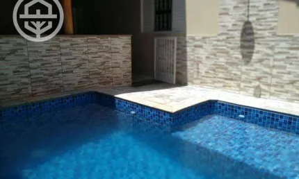 Casa com 3 dormitórios à venda, 194 m² por R$ 720.000,00 - Baroni - Barretos/SP