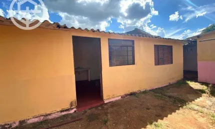 Casa com 2 dormitórios à venda, 140 m² por R$ 130.000,00 - Nogueira - Barretos/SP