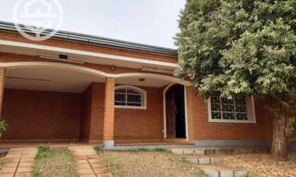 Casa com 4 dormitórios à venda, 209 m² por R$ 1.100.000,00 - São José - Barretos/SP