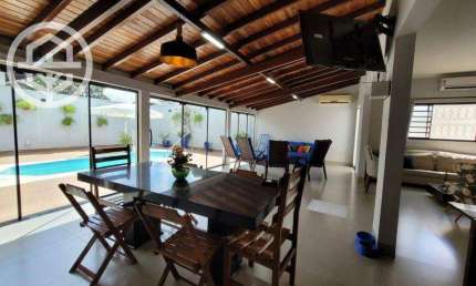 Casa com 4 dormitórios à venda, 289 m² por R$ 770.000,00 - Centro - Barretos/SP