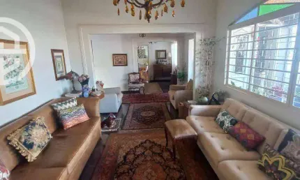 Casa com 4 dormitórios à venda, 326 m² por R$ 850.000,00 - Centro - Barretos/SP