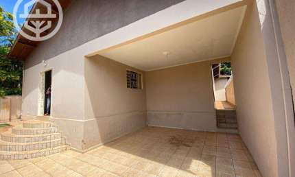 Casa com 3 dormitórios à venda, 292 m² por R$ 650.000,00 - Centro - Barretos/SP