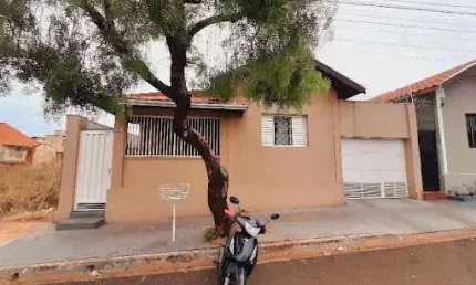 Casa com 2 dormitórios à venda, 120 m² por R$ 265.000,00 - Centro - Barretos/SP