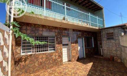Casa com 2 dormitórios à venda, 180 m² por R$ 200.000,00 - Bom Jesus - Barretos/SP