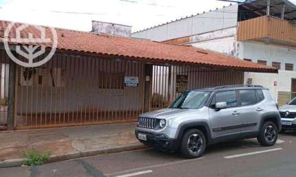 Casa com 2 dormitórios à venda, 84 m² por R$ 130.000,00 - Centro - Barretos/SP