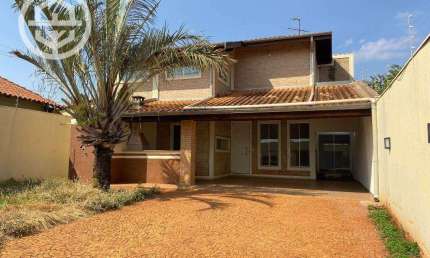 Casa com 3 dormitórios à venda, 174 m² por R$ 780.000,00 - Aeroporto - Barretos/SP