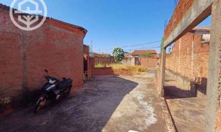 Casa com 2 dormitórios à venda, 143 m² por R$ 270.000,00 - América - Barretos/SP