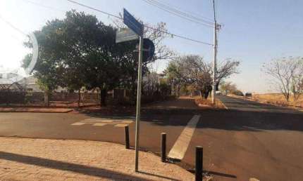 Oportunidade Imperdível: Área comercial à beira da Rodovia!