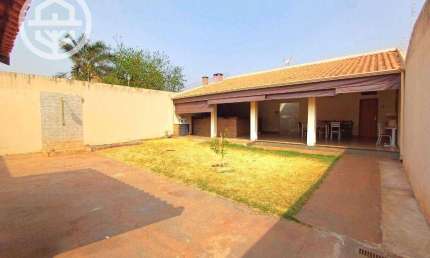 Casa com 3 dormitórios à venda, 208 m² por R$ 370.000,00 - Derby Clube - Barretos/SP