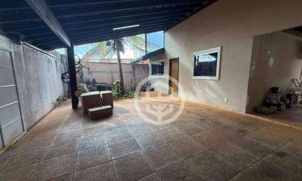 Casa com 2 dormitórios para alugar, 150 m² por R$ 2.190,00/mês - Cristiano de Carvalho - Barretos/SP