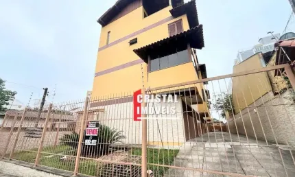 Excelente Casa em Condomínio Fechado – 3 Dormitórios, Suíte 3 vagas a venda no Bairro Cristal - CV1414