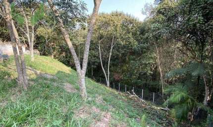 Terreno à venda, 622 m² por R$ 350.000,00 - Chácara Moinho Velho - Carapicuíba/SP