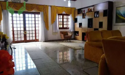 Sobrado à venda, 319 m² por R$ 1.350.000,00 - City Bussocaba - Osasco/SP