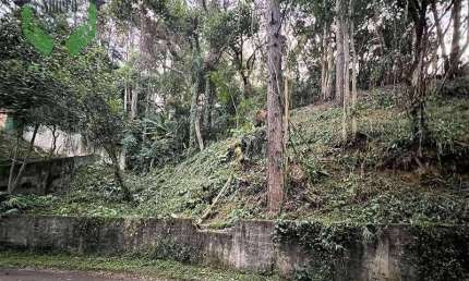 Terreno à venda, 570 m² por R$ 295.000,00 - Chácara São João - Carapicuíba/SP