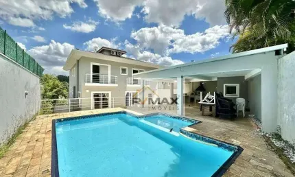 Sobrado com 4 dormitórios à venda, 400 m² por r$ 1.650.000,00 - golf village - carapicuíba/sp