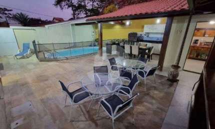 Casa com 4 quartos à venda no Jardim Imbuí, Niterói , 375 m2 por R$ 1.500.000