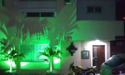 Casa com 4 quartos à venda em itaipu, niterói  por r$ 490.000
