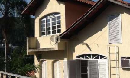 Casa com 5 quartos à venda no São Francisco, Niterói 