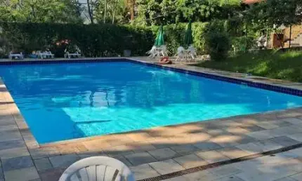 Casa com 2 quartos à venda em itaipu, niterói , 422 m2 por r$ 450.000
