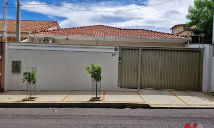 Casa 03 dormitórios com suíte para venda à 50m da Av. Fortunato Ernesto Vetorasso - São José do Rio Preto/SP