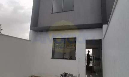 Casa para Venda em Santa Luzia, Liberdade, 2 dormitórios, 2 banheiros, 2 vagas
