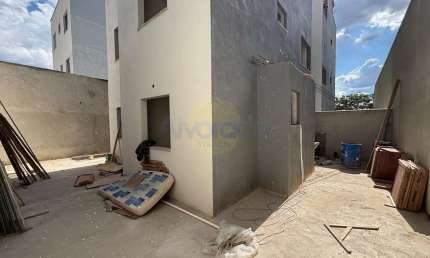 Apartamento com Área Privativa para Venda em Belo Horizonte, Jaqueline, 2 dormitórios, 1 banheiro, 1 vaga