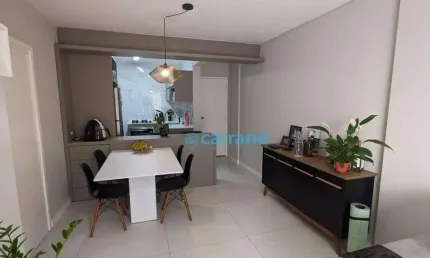 Apartamento com 2 dormitórios à venda, 63 m² por R$ 635.000 - Pantanal - Florianópolis/SC