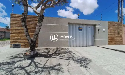 Casa a  venda proxímo ao forum de Parnamim Bairro Monte Castelo