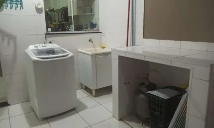 Casa com 2 quartos à venda na Ramon Lopes Torrecilia, 286, Jardim Residencial Villa Amato, Sorocaba por R$ 405.000