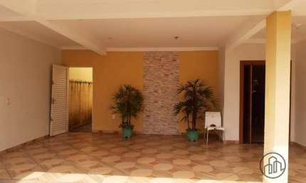 Casa com 3 quartos à venda na Leônidas de Góes Vieira, 115, Jardim Paraíso, Votorantim por R$ 790.000