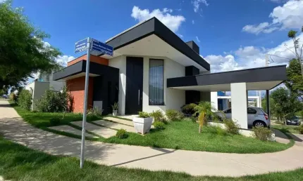 Casa em condomínio fechado com 3 quartos à venda na Avenida Ipanema, 10960, Jardim Novo Horizonte, Sorocaba por R$ 950.000