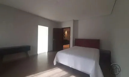Casa em condomínio fechado com 3 quartos à venda na Rua Lituânia, 870, Jardim Guadalajara, Sorocaba por R$ 4.000.000