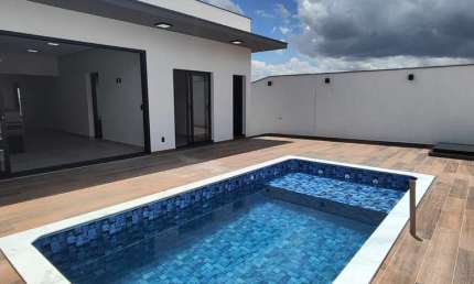 Casa em condomínio fechado com 3 quartos à venda na Plínio de Almeida, 380, Jardim Vila São Domingos, Sorocaba por R$ 1.690.000